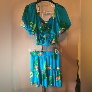 Crop top and lined skirt set SO brand XL juniors